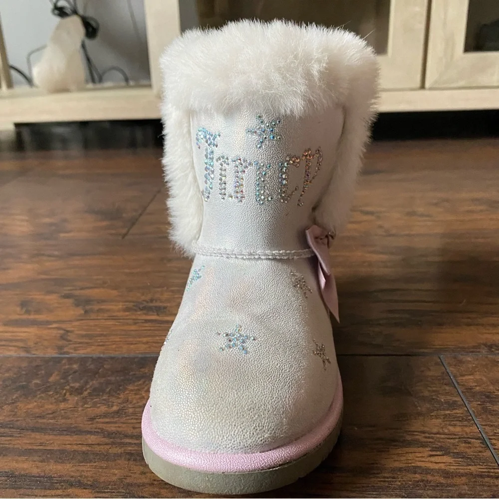 Juicy Couture Girls Boots